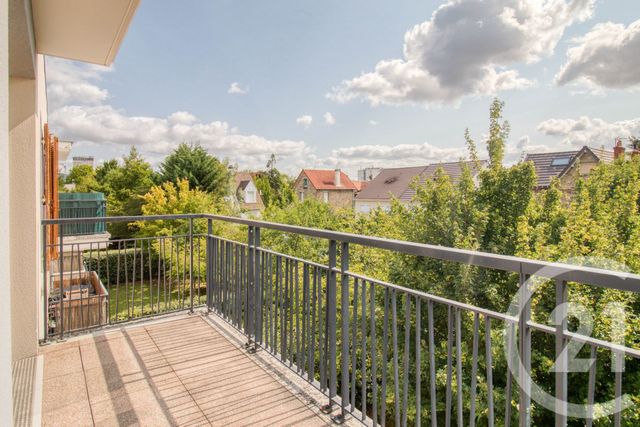 Appartement F3 à vendre - 3 pièces - 60.12 m2 - ERMONT - 95 - ILE-DE-FRANCE - Century 21 Auréa