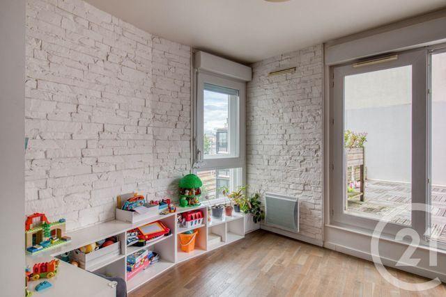 Appartement F4 à vendre - 4 pièces - 75.93 m2 - ERMONT - 95 - ILE-DE-FRANCE - Century 21 Auréa