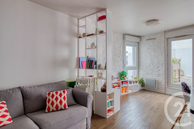 Appartement F4 à vendre - 4 pièces - 75.93 m2 - ERMONT - 95 - ILE-DE-FRANCE - Century 21 Auréa