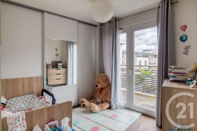 Appartement F4 à vendre - 4 pièces - 75.93 m2 - ERMONT - 95 - ILE-DE-FRANCE - Century 21 Auréa