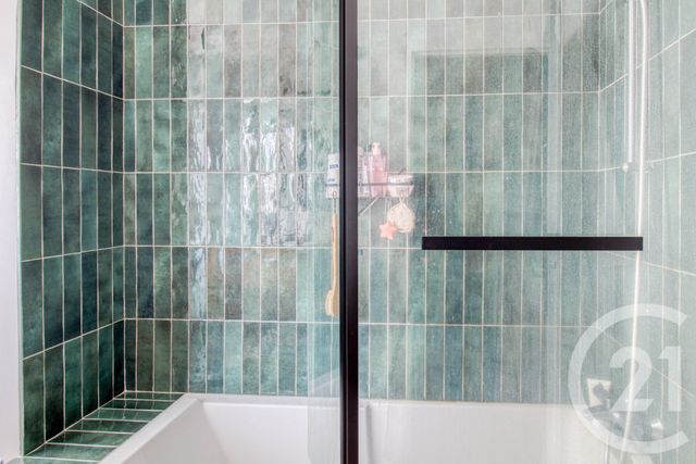 Appartement F3 à vendre - 3 pièces - 70.45 m2 - ERMONT - 95 - ILE-DE-FRANCE - Century 21 Auréa