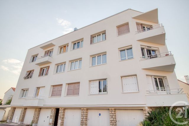 Appartement F3 à vendre - 3 pièces - 70.45 m2 - ERMONT - 95 - ILE-DE-FRANCE - Century 21 Auréa