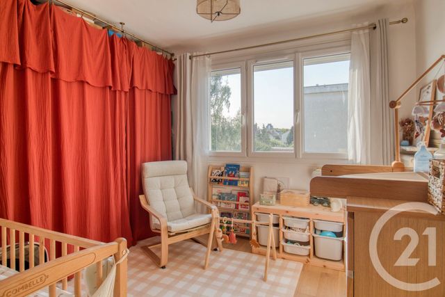 Appartement F3 à vendre - 3 pièces - 70.45 m2 - ERMONT - 95 - ILE-DE-FRANCE - Century 21 Auréa