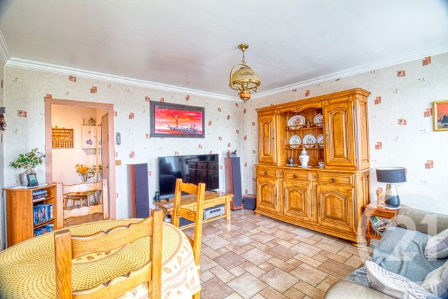 Appartement F3 à vendre - 3 pièces - 69.0 m2 - ERMONT - 95 - ILE-DE-FRANCE - Century 21 Auréa