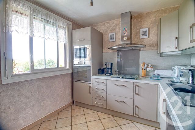 Appartement F3 à vendre - 3 pièces - 69.0 m2 - ERMONT - 95 - ILE-DE-FRANCE - Century 21 Auréa