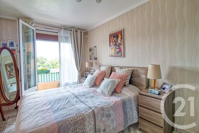 Appartement F3 à vendre - 3 pièces - 69.0 m2 - ERMONT - 95 - ILE-DE-FRANCE - Century 21 Auréa