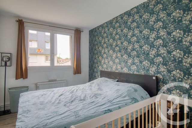 Appartement F4 à vendre - 3 pièces - 65.0 m2 - ERMONT - 95 - ILE-DE-FRANCE - Century 21 Auréa