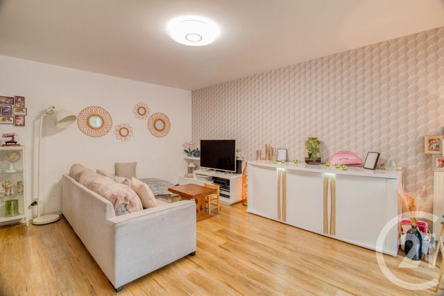 Appartement F3 à vendre - 3 pièces - 68.1 m2 - EAUBONNE - 95 - ILE-DE-FRANCE - Century 21 Auréa