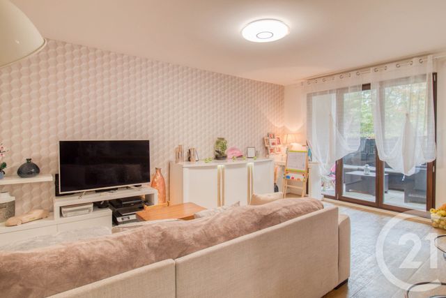 Appartement F3 à vendre - 3 pièces - 68.1 m2 - EAUBONNE - 95 - ILE-DE-FRANCE - Century 21 Auréa